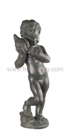 -putto-with-shell